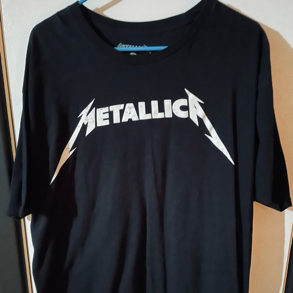 Metallica band tee